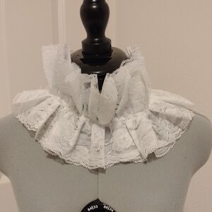 White Lace Costume Collar